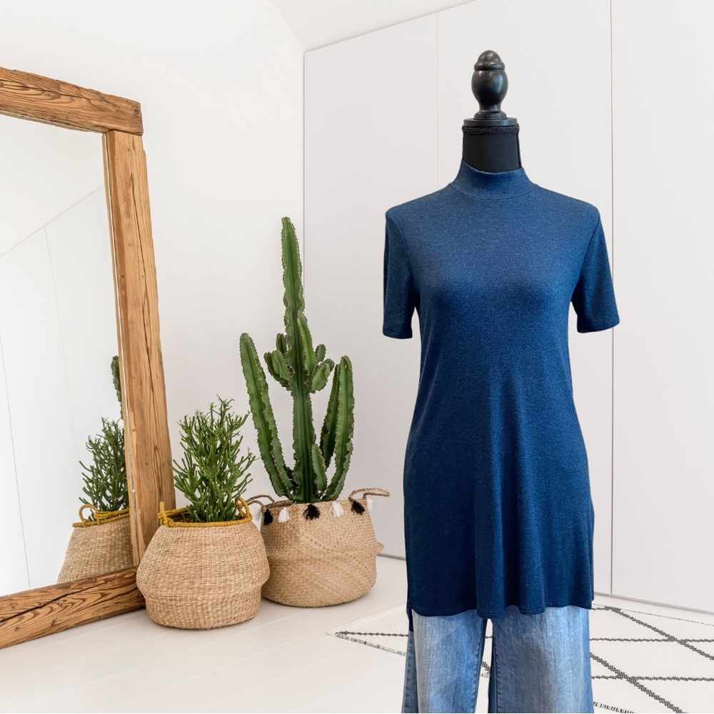 Bordeaux Mock Neck Short Sleeve Side Slit Tunic Top